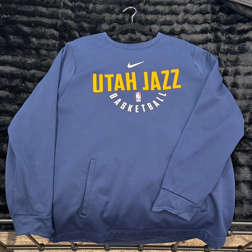 Nike Utah Jazz Men's Navy Crewneck Sweater